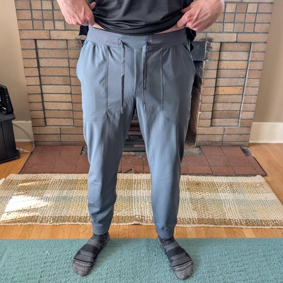 Lululemon Men's Large ABC Skinny-Fit Jogger Regular - Oil Grey - Picture 3 of 8